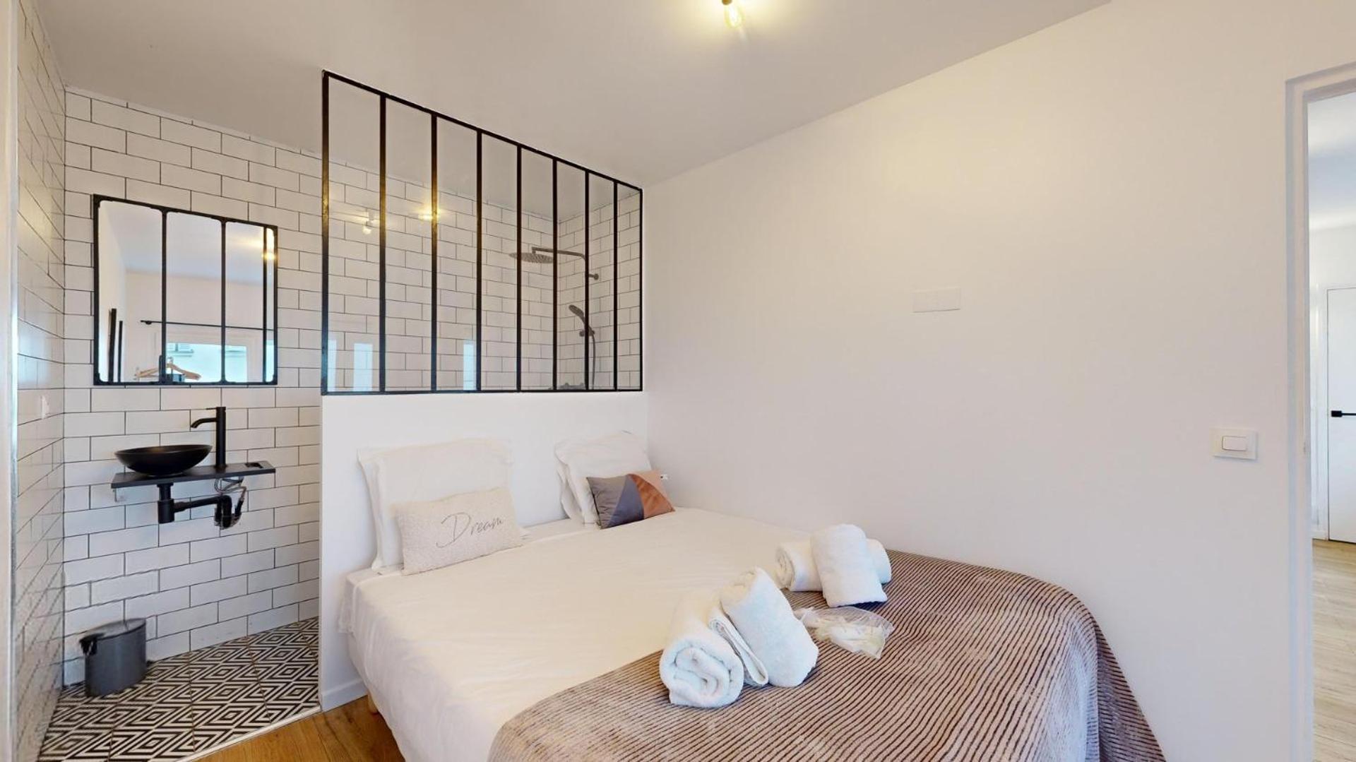 Bluestay 69 - Charmant A Paris